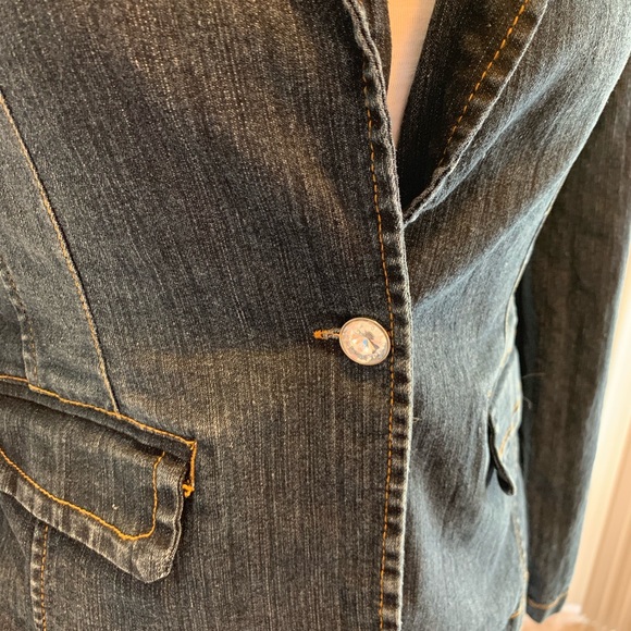 Xhiliration🌸Denim Jacket - Picture 8 of 9